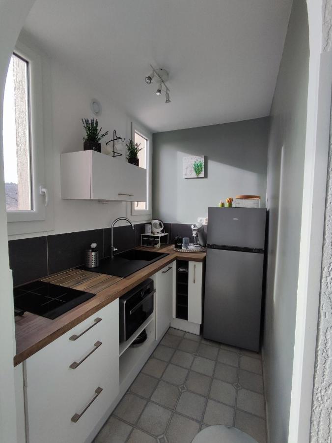 Studio Meuble Classe 2 Etoiles - 30M² Gréoux-les-Bains Екстериор снимка