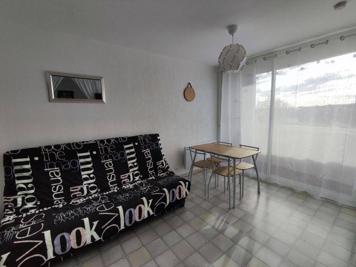 Studio Meuble Classe 2 Etoiles - 30M² Gréoux-les-Bains Екстериор снимка